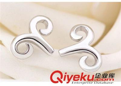 2015年1月新款 羊耳钉 白羊座本命年耳饰品 韩版时尚可爱 银针防过敏 厂家直供-深圳市宝安区沙井恒佳首饰厂提供2015年1月新款 羊耳钉 白羊座本命年耳饰品 韩版时尚可爱 银针防过敏 厂家直供的相关介绍、产品、服务、图片、价格深圳市宝安区沙井恒佳首饰厂、,白铜镀白金,镀银925纯银;环保铜;来版来图加工定做